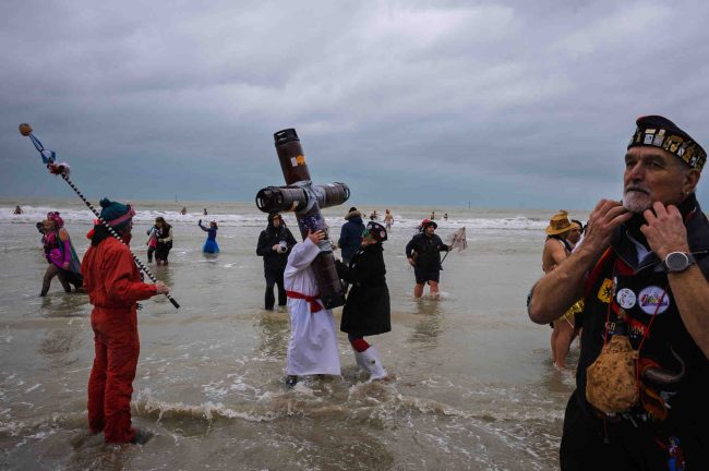 BainsdesGivrés2025©AntoineDogan-5